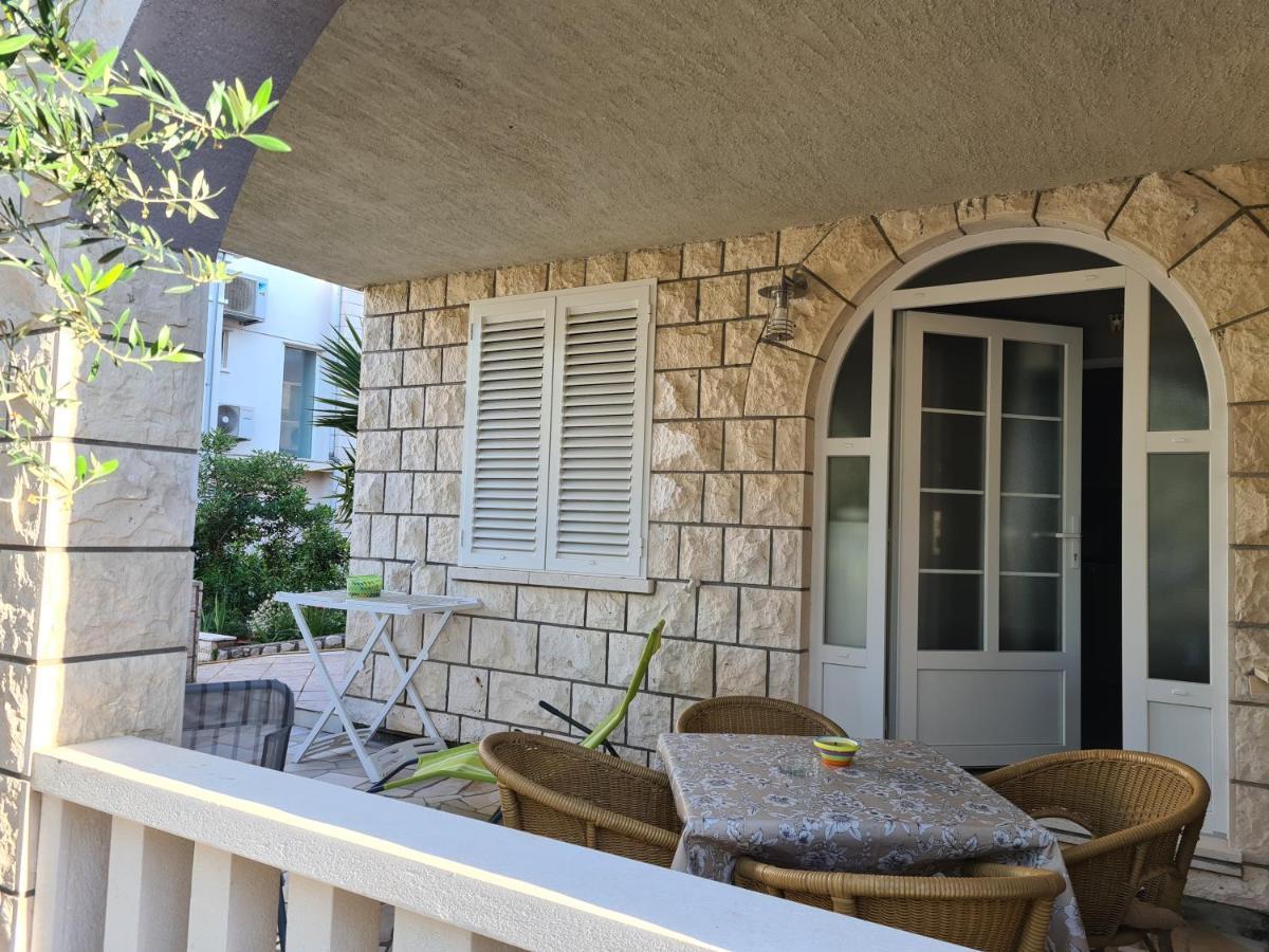 Apartments Rina - Kneze Račišće 객실 사진
