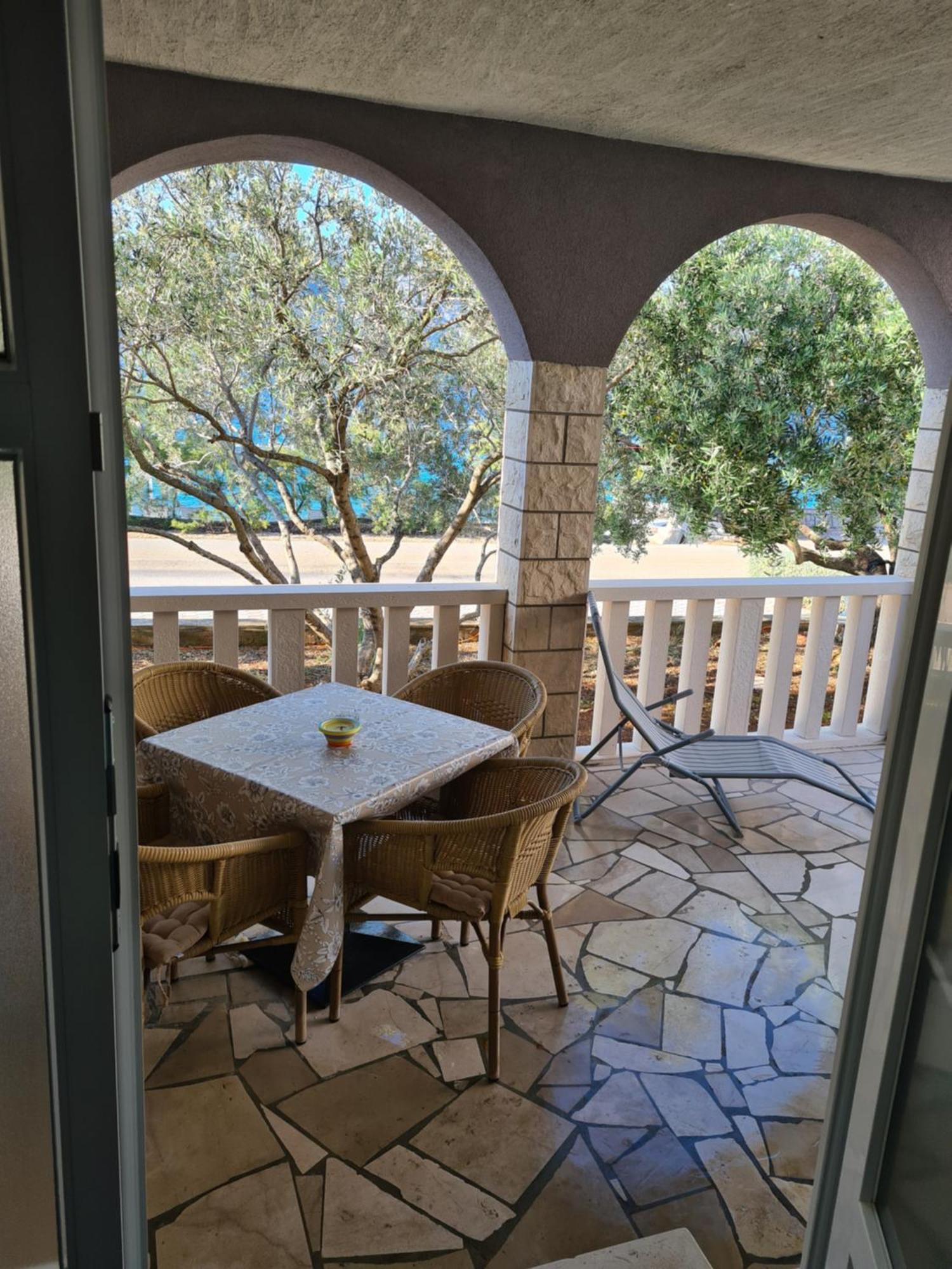 Apartments Rina - Kneze Račišće 객실 사진